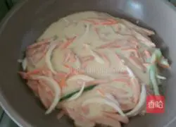 Ham and Cheese Omelette Illustration of how to do it 4