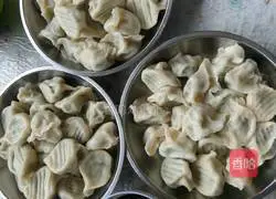 Illustration of how to make Bayu Dumplings 6