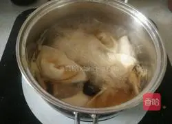 Illustration of how to make small wontons 9