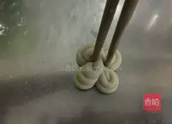 Milk chrysanthemum steamed buns recipe 13