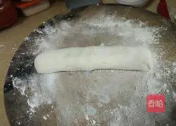 Illustration of how to make scallion pancakes (scallion pancakes) 10