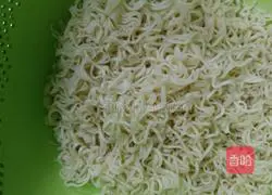 Home-style fried noodles Illustration of how to do it 1