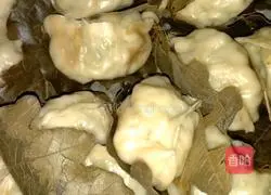 Illustration of how to make kidney bean meat buns 3