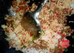 Luoping Farm Sausage Fried Rice Recipe Illustration 3