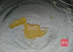 How to make honey steamed buns 3