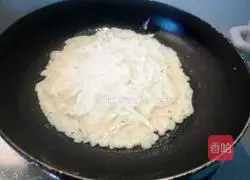 Illustration of how to make mint and radish egg cake 4