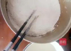 Illustration of how to make sweet steamed buns 1