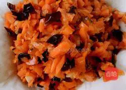 Illustration of how to make yeast pie 10