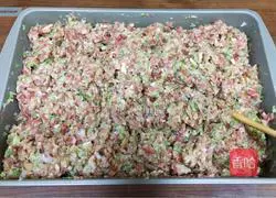 Illustration of how to make cabbage, clam and pork dumplings 8