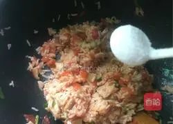 Tomato Fried Rice Recipe Illustration 6