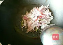 Illustration of how to make four-color fried noodles 9
