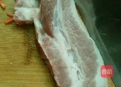 Illustration of how to make Liuye dumplings 1