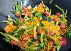 Illustration of how to make stir-fried noodles with mixed vegetables 7