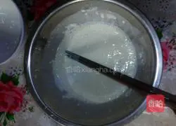 Illustration of how to make dragon fruit fried rice 2