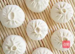 Illustration of how to make white radish and meat buns 15