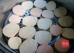 Illustration of how to make sweet potato pancakes 2