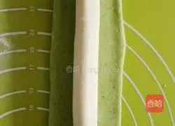 Illustration of how to make cabbage (Baicai) dumplings 3