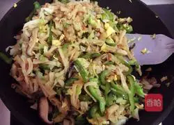 Illustration of how to make fried pancakes (braised pancakes, braised pancakes) 6