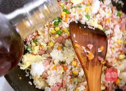 Illustration of how to make fried rice 11
