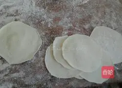 Illustration of making dumplings stuffed with lotus root 7