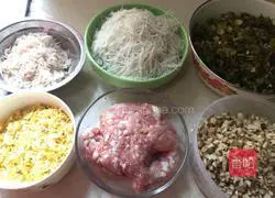 Illustration of making large dumplings 1