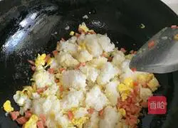 Illustration of how to make fried rice for singles 7