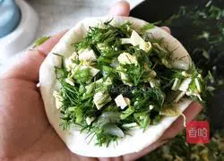 Illustration of how to make fennel stuffed buns 7