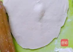 Illustration of how to make pork buns with leftover cabbage 11