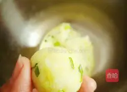 Illustration of how to make mini potato rice cakes 8
