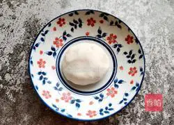 Illustration of how to make red bean paste glutinous rice balls 2