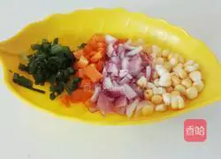 Illustration of how to make duck intestine fried rice 5