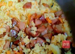 Illustration of how to make fried rice with wasabi stalks 12