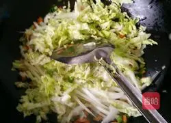 Cooking a dish for the Queen: Fried Rice Recipe 5