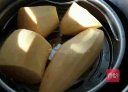 Illustration of how to make sweet potato and oatmeal steamed buns 1