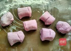 Illustration of how to make rose steamed buns 8