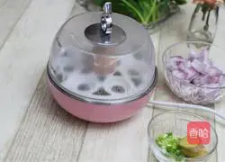 Minced meat Illustration of how to make noodles 6