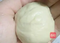 Illustration of how to make brown sugar steamed buns 7