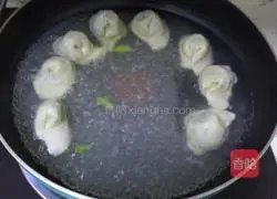 Illustration of how to make boiled leek dumplings 5