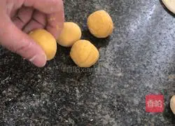 Illustration of how to make flowering steamed buns 5