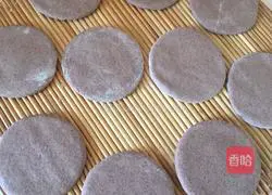 Illustration of making soy milk and multigrain dough cakes 12