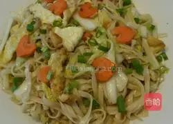 Illustration of how to make fried noodles with eggs 5