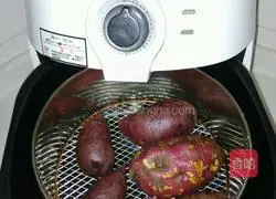 Illustration of how to make four-color dumplings 3