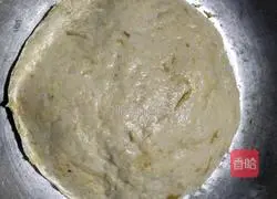 Illustration of how to make banana bean paste cake 4
