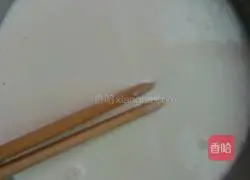 Illustration of how to make shredded potato pancakes 2