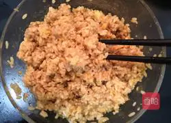 Illustration of how to make lazy fried rice 5