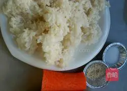 Illustration of how to make three-color fried rice 1