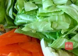 Illustration of how to make braised pancake 1