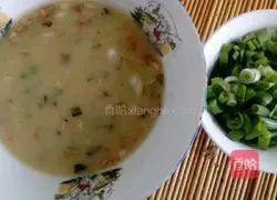 Illustration of how to make scallion pancake 2