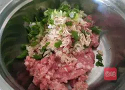 Illustration of how to make kelp buns 13