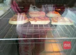 Illustration of how to make oven cheese steamed buns 4